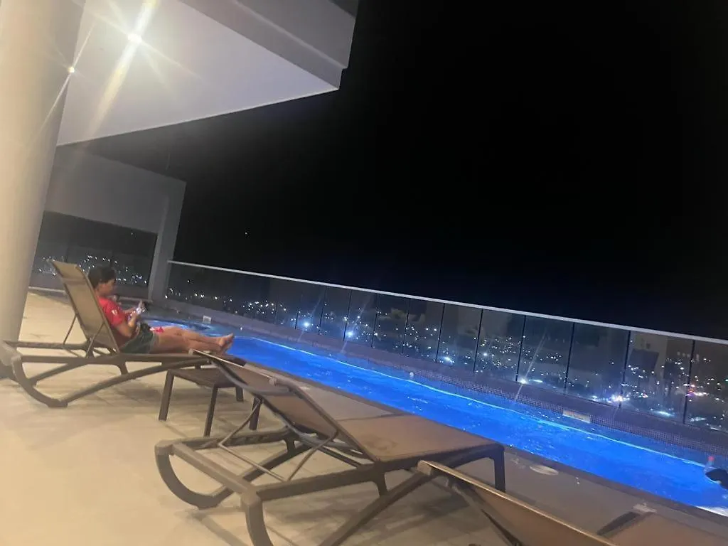 Apartamento Con Vistas A La Bahia Del Rodadero Gaira 0*,